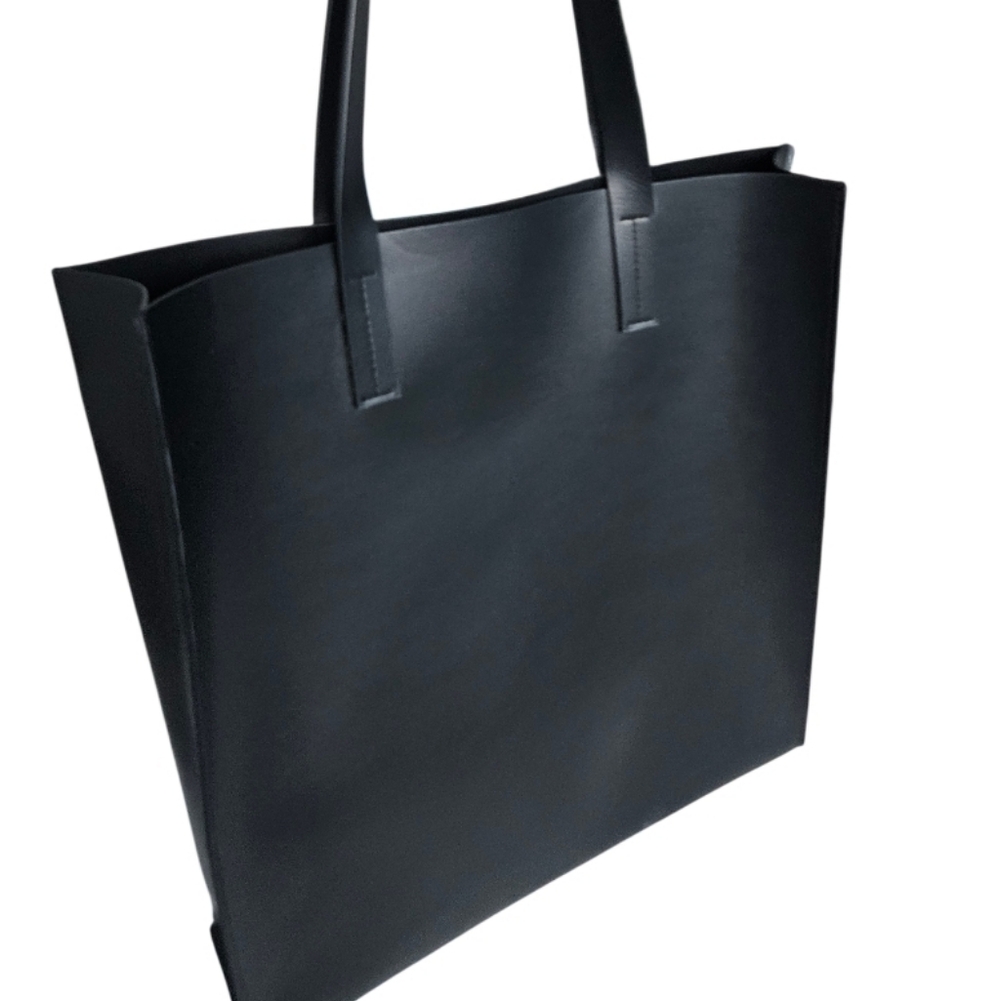 Narciso Rodriguez Perfum Foux Leather  Elegant Black Handbag - Picture 7 of 9